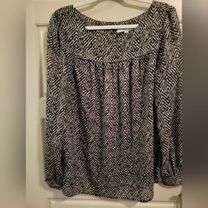 LOFT XL Geo Print Blouse With Keyhole Back And Shirred Chest/back!